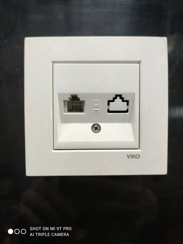 Розетка для интернета Karre