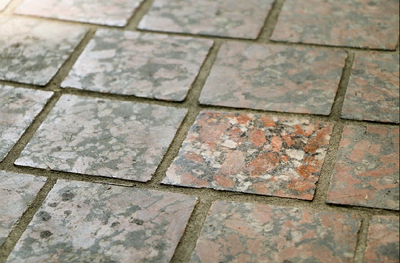 Granit qoplamali toshlar - 100 000 so'm / kv.m