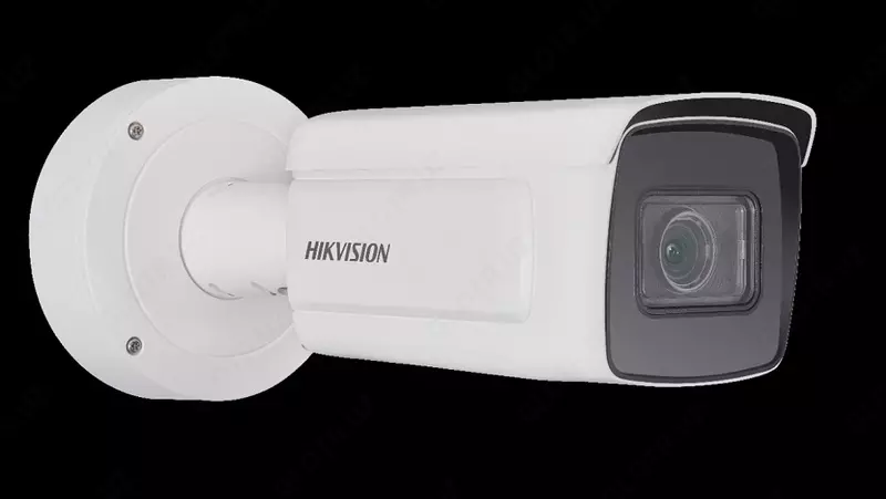 IP-камера Hikvision DS-2CD7A26G0/P-IZHS c детектором лиц
