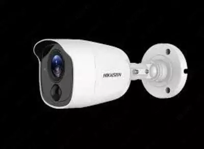 Видеокамера Hikvision DS-2CE11H0T-PIRLPО