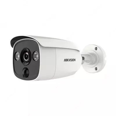 Видеокамера Hikvision DS-2CE12H0T-PIRLPО