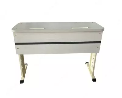 Школьная парта