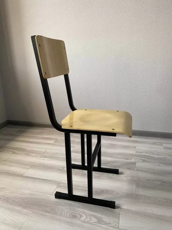 Школьная парта