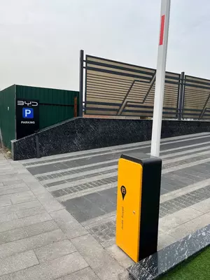 Шлагбаум автоматический Smart Parking -  Шлагбаум автоматический Smart Parking - "ZN" 1200
