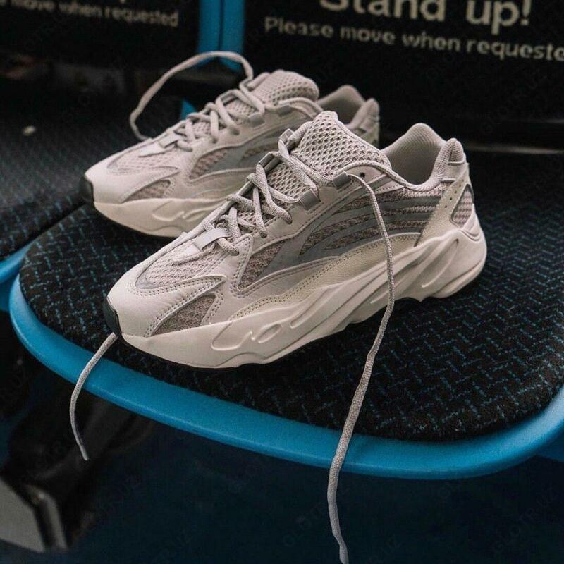 Erkaklar kostyumlari (oq) - 420 000 so'm