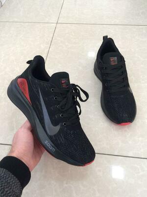 Nike erkaklar uchun sport kiyimlari (1)