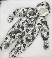 Стильный комбинезон с карманами для девочки - 250 000 сум