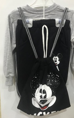 Костюм- двойка и рюкзак "Микки Маус" для мальчика - 150 000 сум / комплект