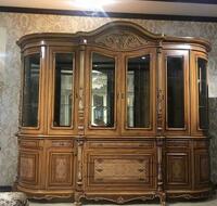 Сервант орех