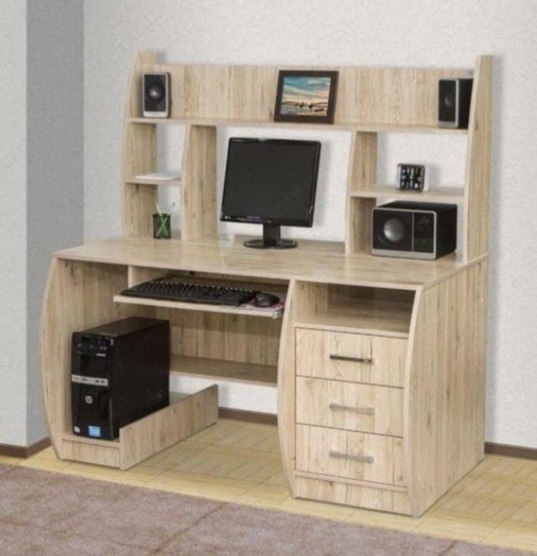 Kompyuter stolining san'ati 009