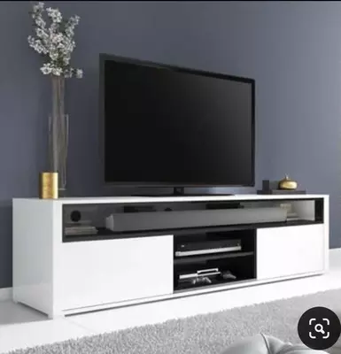 Тумба под телевизор Арт 007