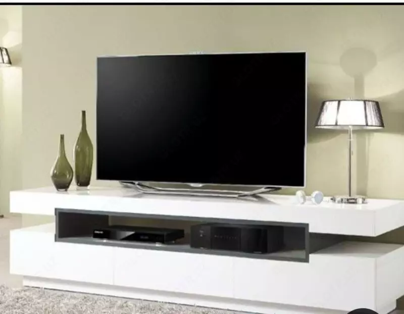 Тумба под телевизор Арт 008