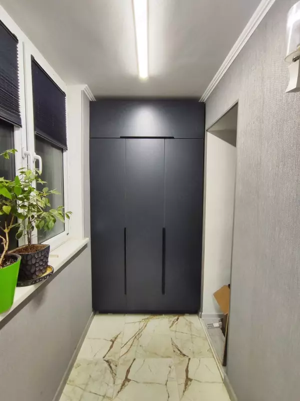 Шкаф гардеробный, арт 003