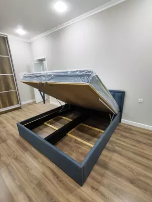 Двуспальная кровать, арт 001