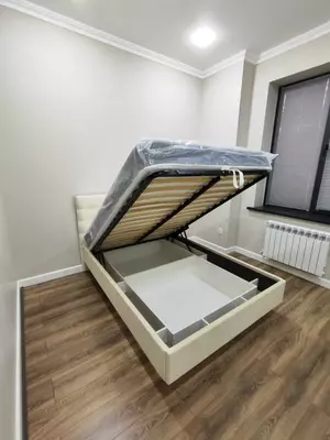 Двуспальная кровать, арт 002