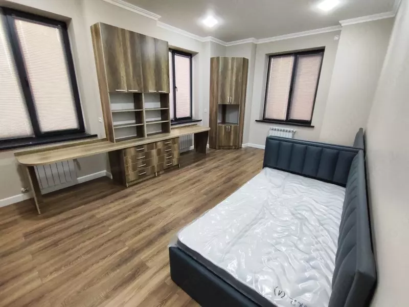 Комплект мебели для подростка