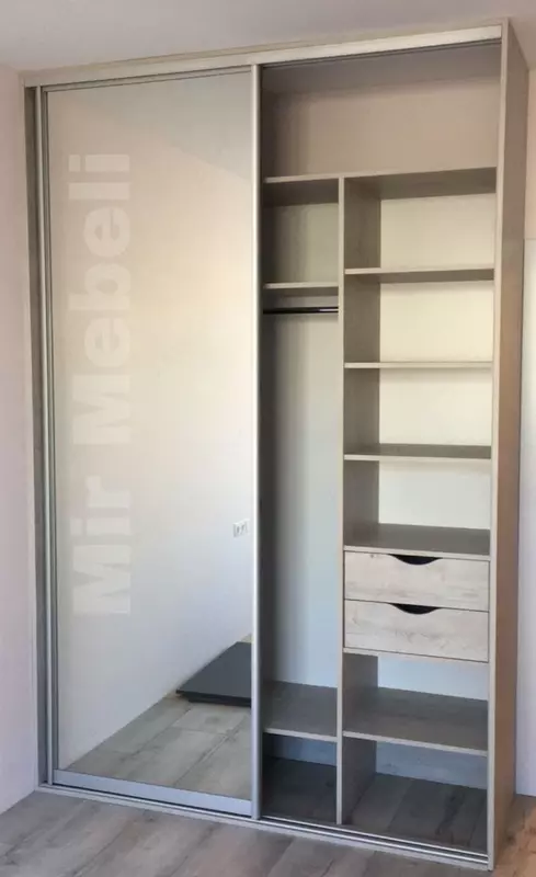 Шкаф-гардероб Командор 007