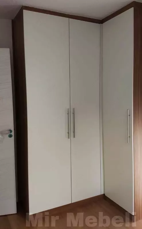 Гардеробный шкаф 013