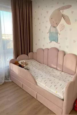 Кровать угловая с мягкими спинками. Арт 005.