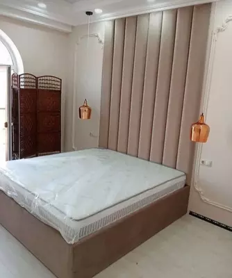 Двуспальная кровать 009