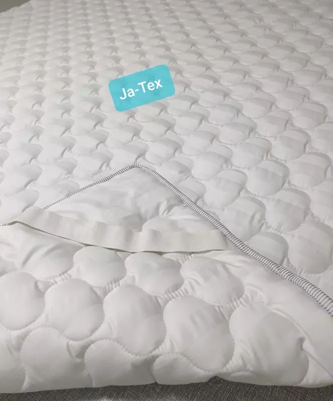 Стеганый наматрасник 180х200