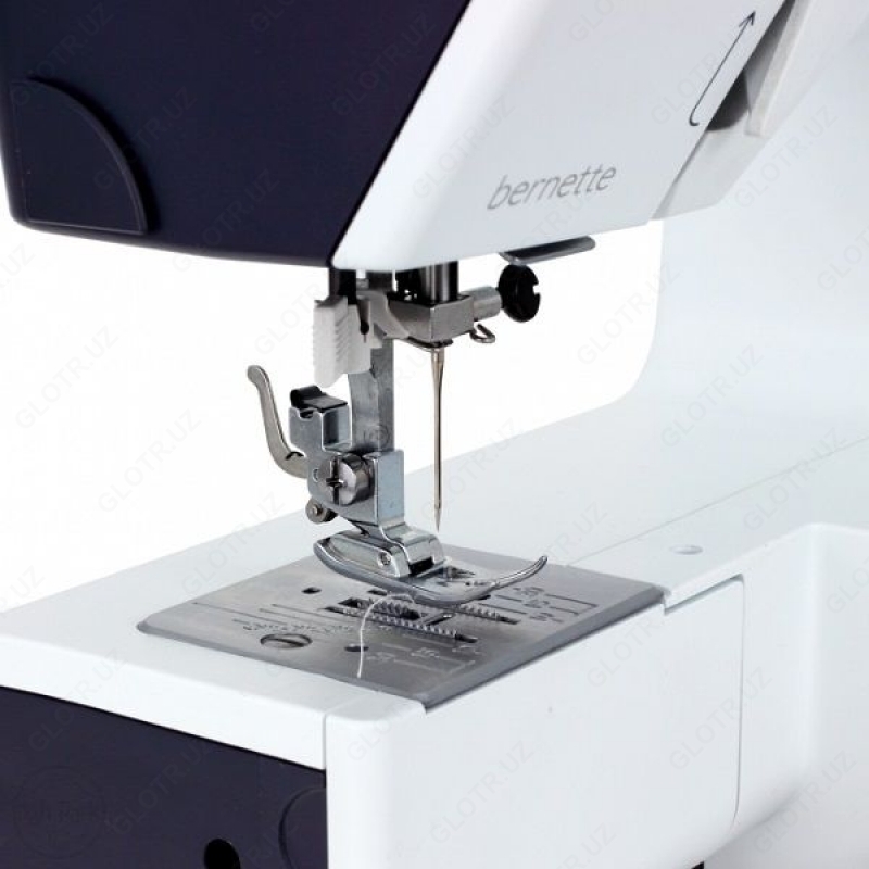 Швейная машина Bernina Bernette b 33