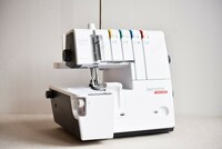Оверлок Bernette Funlock b 44
