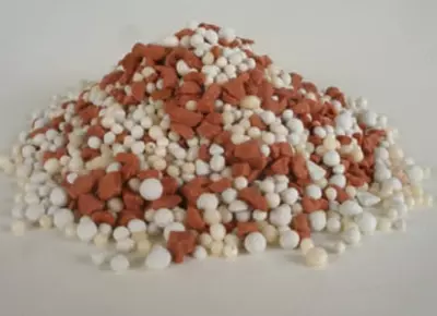 Азотно-фосфорное минеральное удобрение АО "Navoiyazot" марка "Д" (N 20–22%) O'z MSt 142:2024 - 2 900 000 сум / т