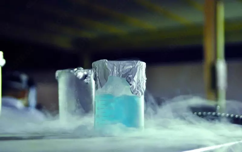 Температура кипения −183 °C