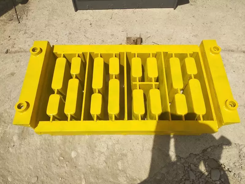 4 блоковая форма для шлакоблоков