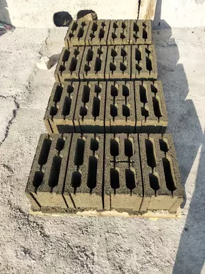 4 блоковая форма для шлакоблоков