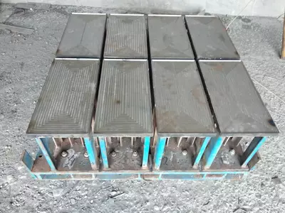 8 блоковая форма брусчаток для гидравлических станоков