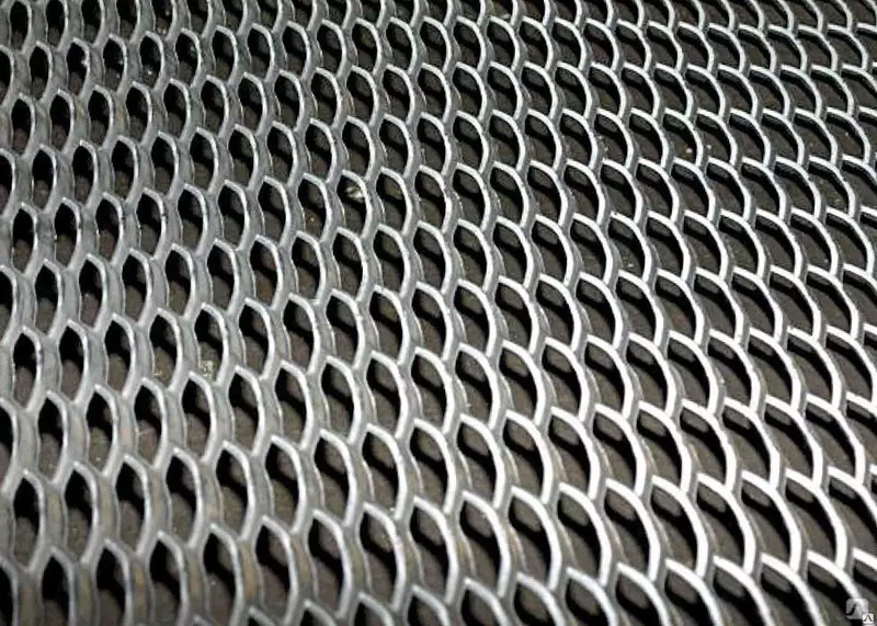 Листовая сетка черная 40х40 (2.8)