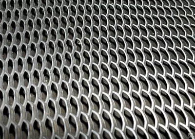 Листовая сетка черная 40х40 (2.8)