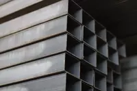 Профильная оцинкованная труба 80х80х3 мм