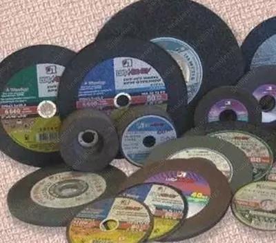 Круги абразивные армированные на бакелитовой связке 125х1х22,23 мм