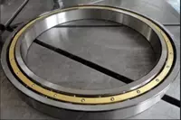 Подшипник 1000952