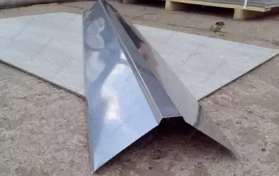 Конек из оценкованного листа 0,7х500