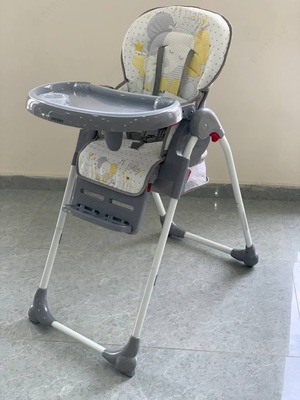 Bolani ovqatlantirish stuli o'sadi