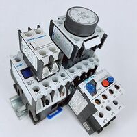 Приставка CHINT F4-02 доп.контакты 2нз