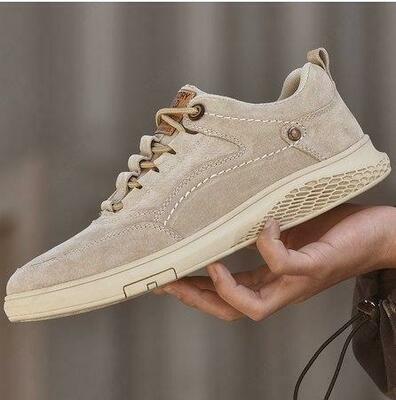 Katta to'lqinli krossovkalar - 540 229.1 so'm / juft