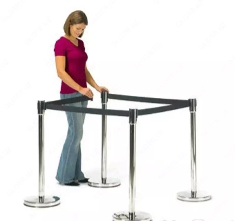 Lentalar bilan panjara ustunlari