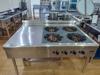 Газовая плита 4 конфорочная Общепит