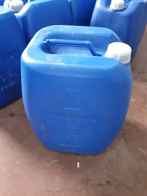 Перекись водорода 33% (канистра 24 кг)