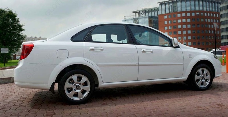 Седан Chevrolet Lacetti Comfort/G PLUS Summit White