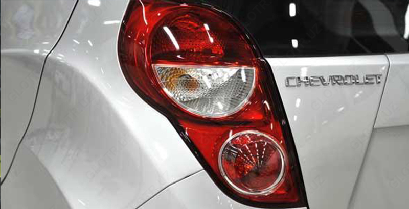  Хэтчбек Chevrolet Spark 3 позиция Summit White - 