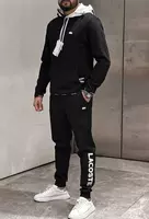 Костюм Lacoste