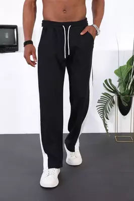 Трико с лампасами