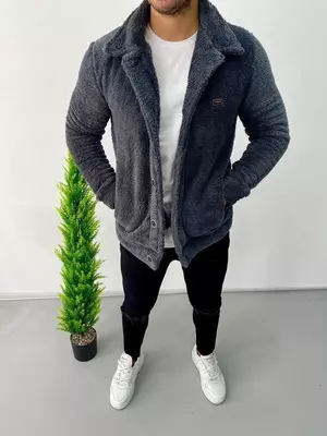 Плюшевая куртка - 395 000 сум / шт.