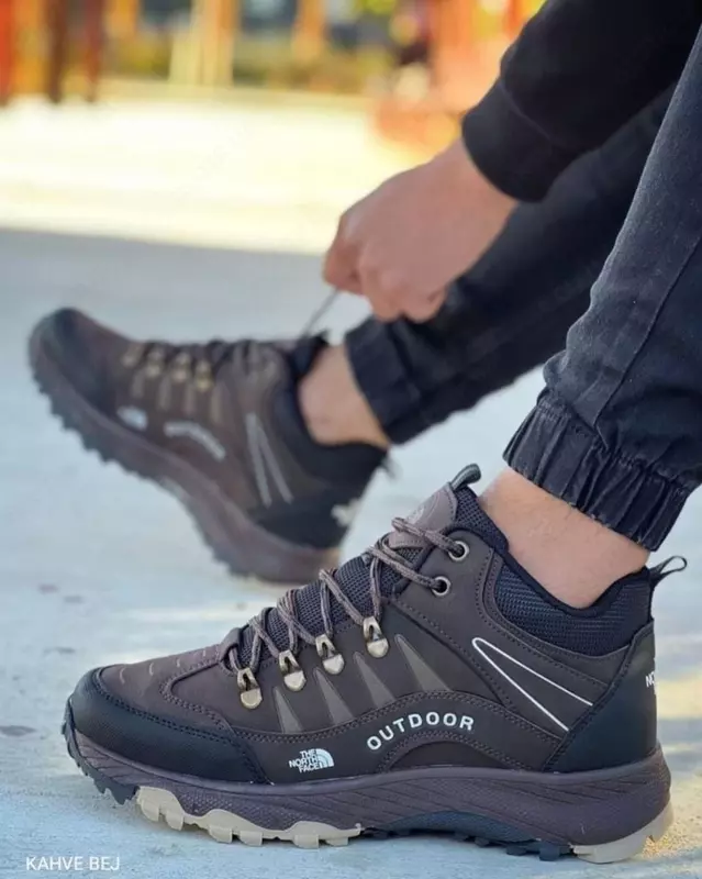 Кроссовки The North Face Outdoor - 575 000 сум